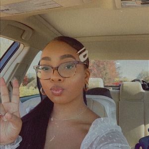 Meet your Posher, Kameron